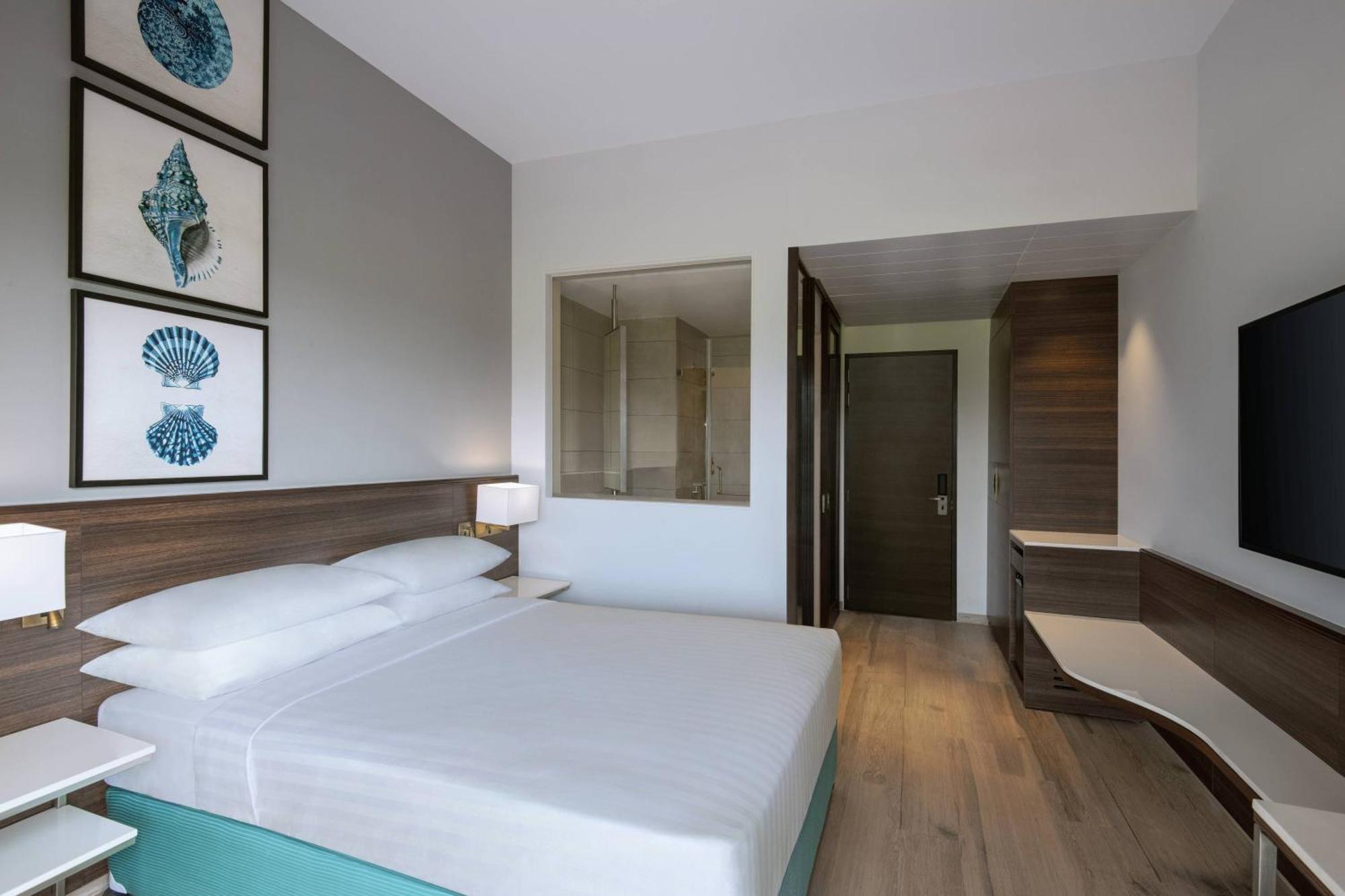 Fairfield By Marriott Goa Benaulim Hotel ภายนอก รูปภาพ