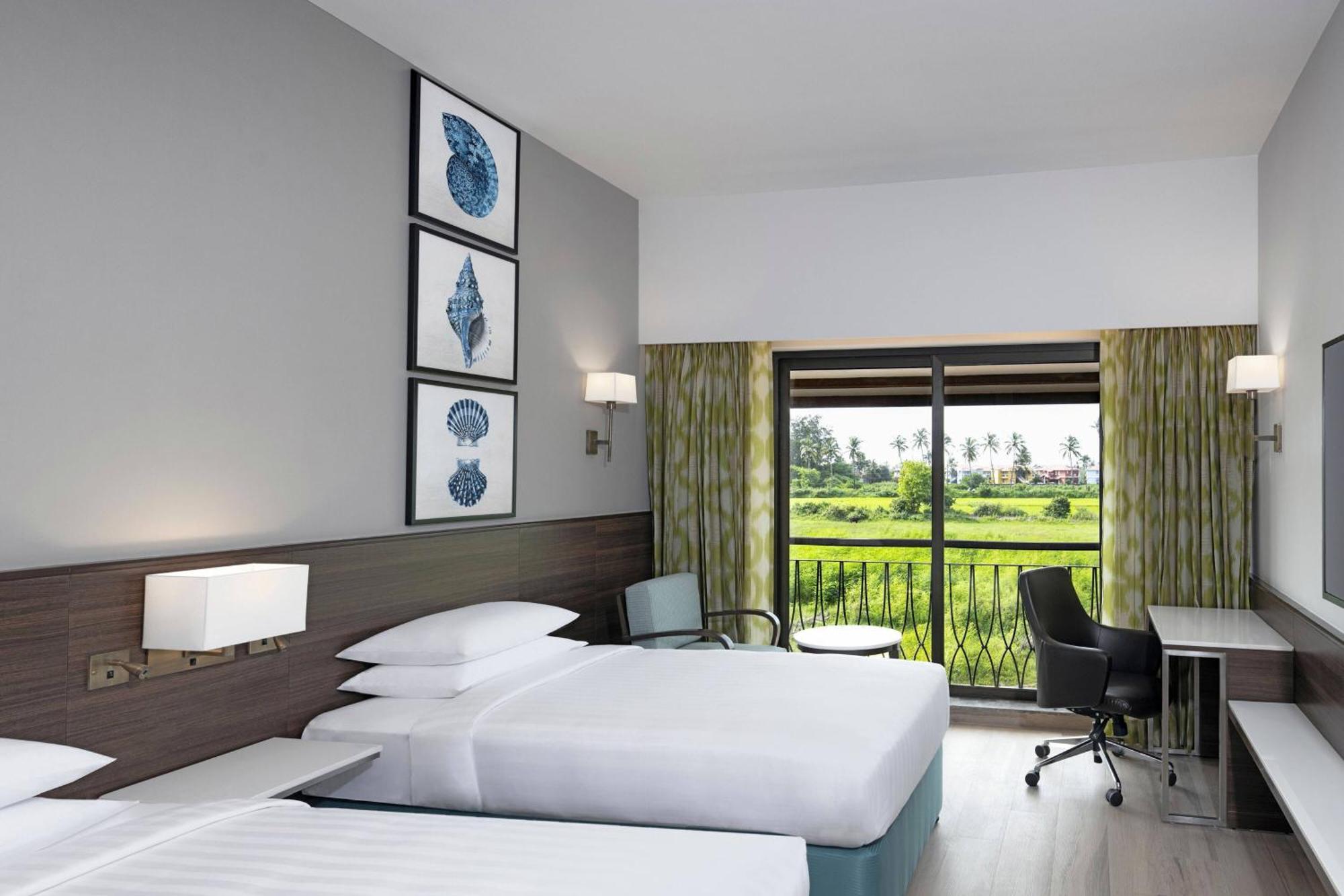 Fairfield By Marriott Goa Benaulim Hotel ภายนอก รูปภาพ