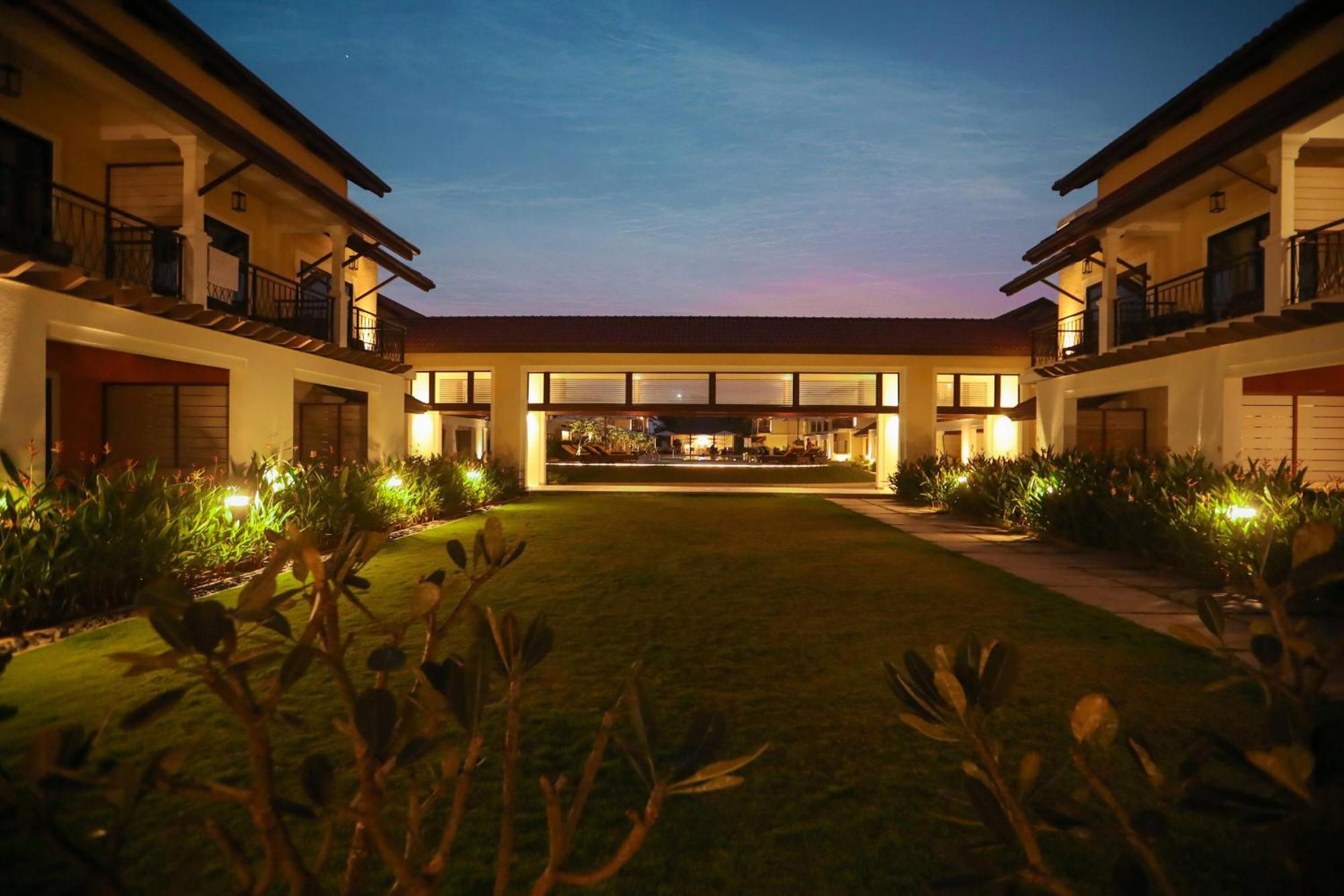 Fairfield By Marriott Goa Benaulim Hotel ภายนอก รูปภาพ