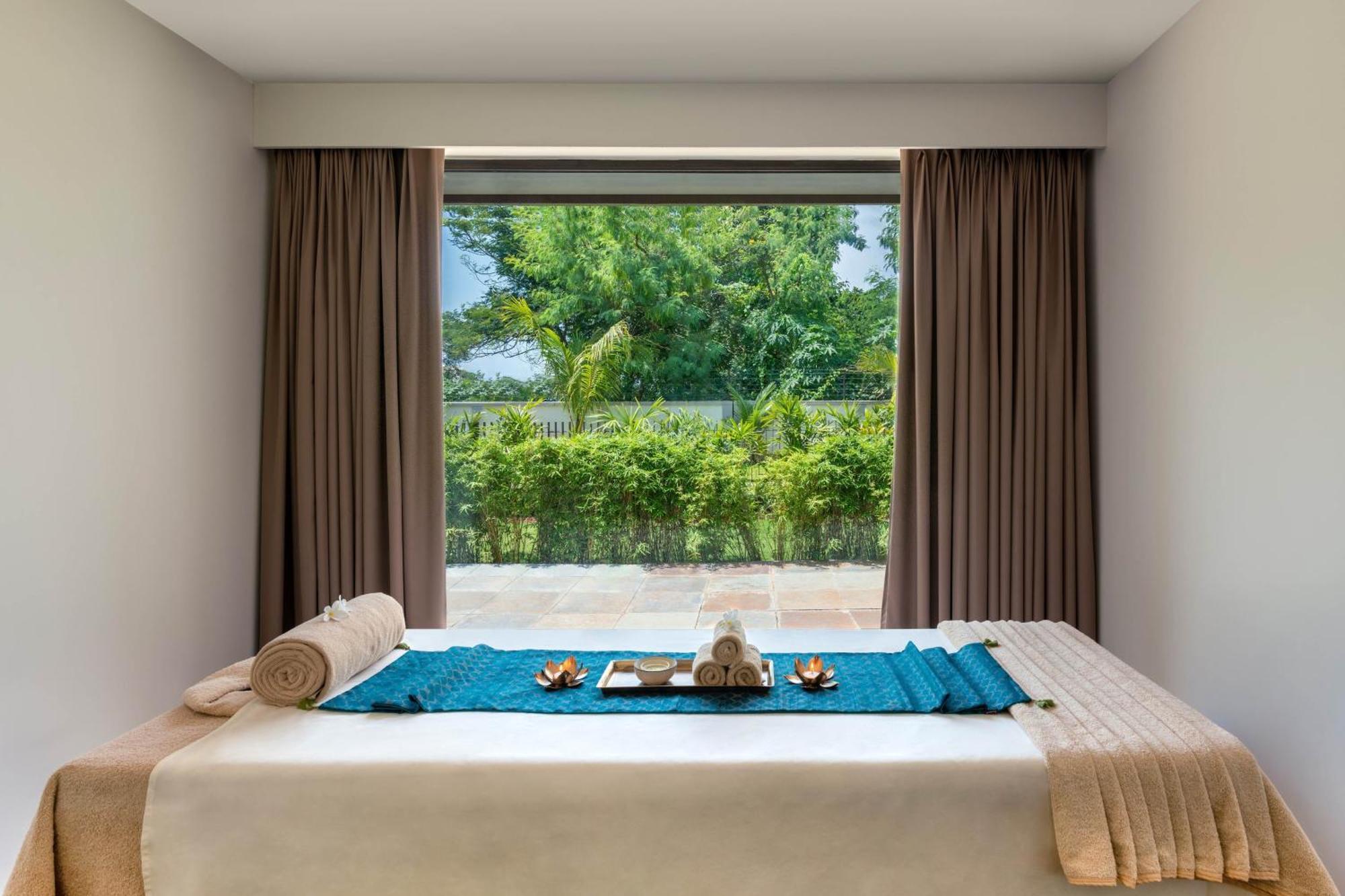 Fairfield By Marriott Goa Benaulim Hotel ภายนอก รูปภาพ